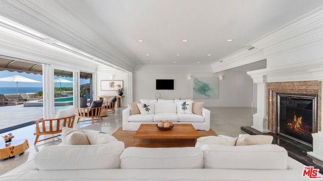 29000 Cliffside Drive, Malibu, CA 90265