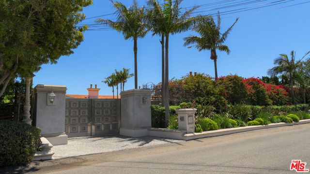 29000 Cliffside Drive, Malibu, CA 90265
