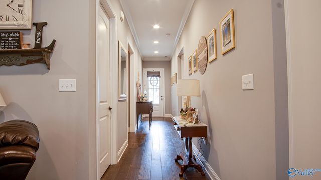 1830 Cherokee Ridge Drive, Union Grove, AL 35175