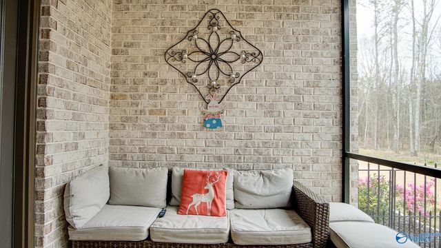 1830 Cherokee Ridge Drive, Union Grove, AL 35175