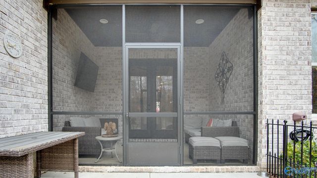 1830 Cherokee Ridge Drive, Union Grove, AL 35175