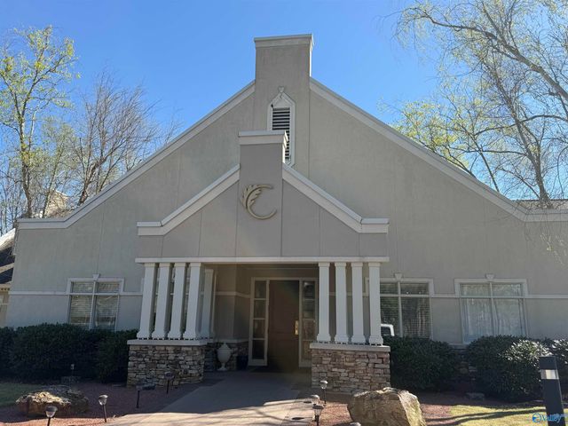 1830 Cherokee Ridge Drive, Union Grove, AL 35175