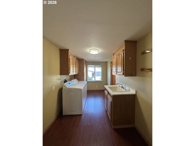 5701 Ne St Johns Rd 64, Vancouver, WA 98661