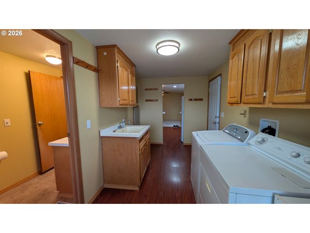 5701 Ne St Johns Rd 64, Vancouver, WA 98661