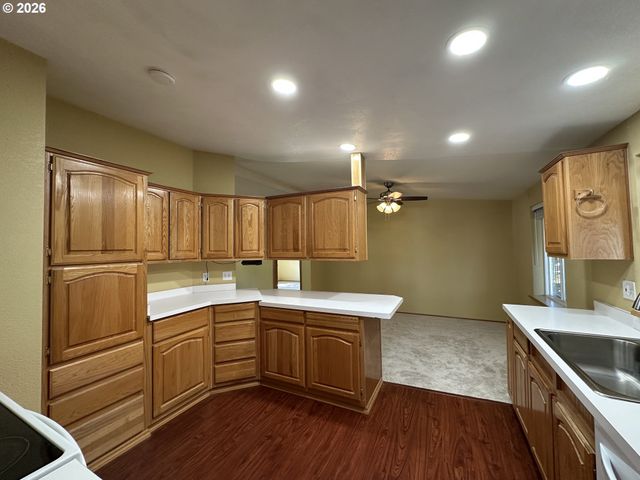 5701 Ne St Johns Rd 64, Vancouver, WA 98661