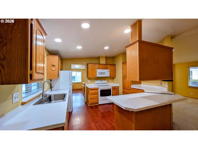 5701 Ne St Johns Rd 64, Vancouver, WA 98661