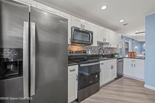 1010 Pine Tree Drive 208, Indian Harbour Beach, FL 32937