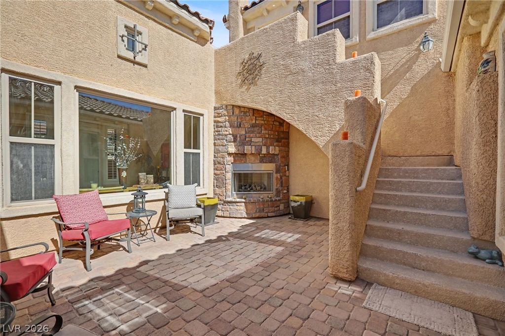 7567 Pearl Crescent Drive, Las Vegas, NV 89113 — photo 4