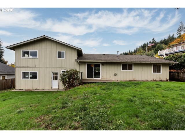 32859 Nw OVERLOOK St, Scappoose, OR 97056