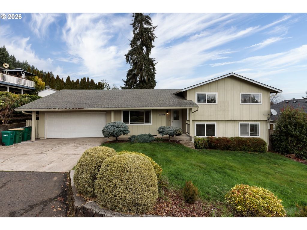32859 Nw OVERLOOK St, Scappoose, OR 97056