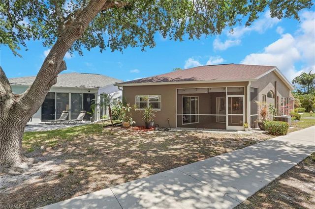 10701 Blue Bimini CIR, Estero, FL 33928