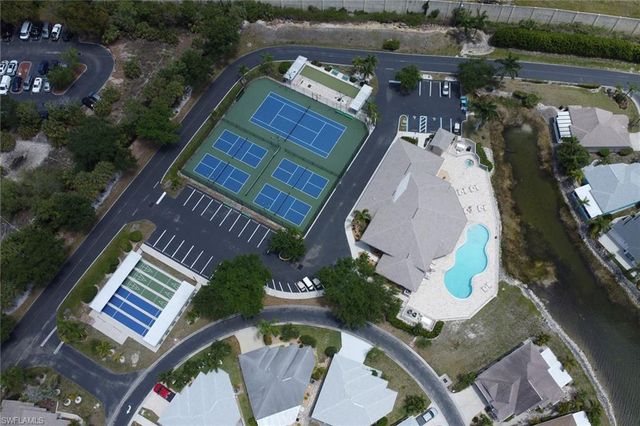 10701 Blue Bimini CIR, Estero, FL 33928