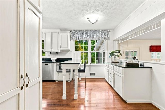 11555 Northgate Way, Roswell, GA 30075