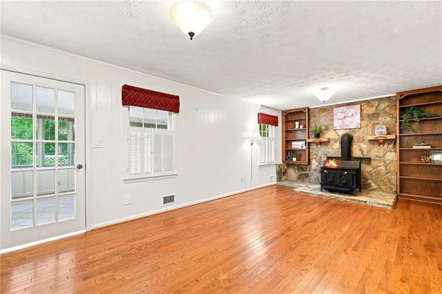 11555 Northgate Way, Roswell, GA 30075