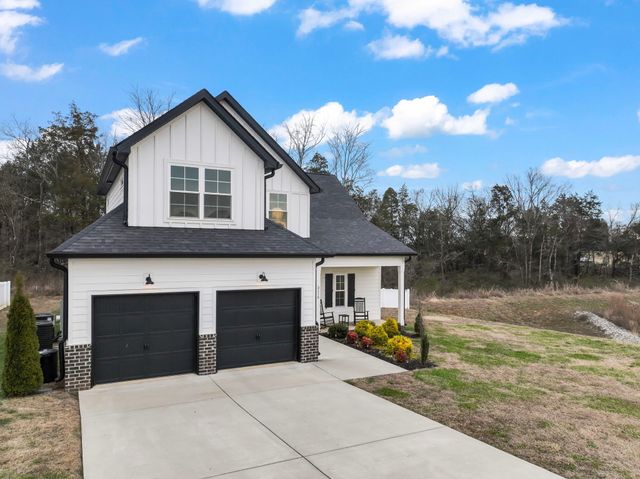 3116 Bootknife Dr, Bell Buckle, TN 37020