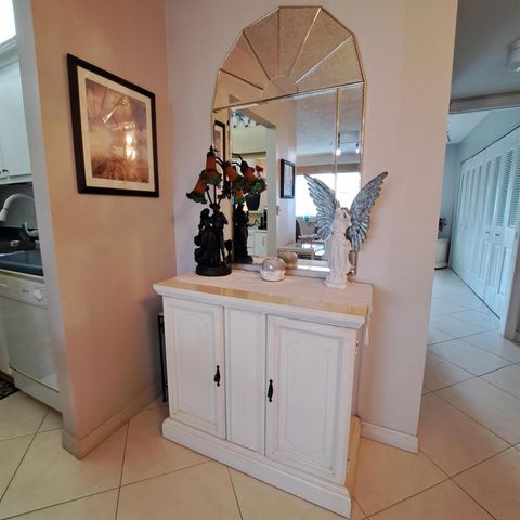 53 Northampton C, West Palm Beach, FL 33417