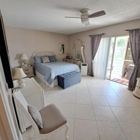 53 Northampton C, West Palm Beach, FL 33417