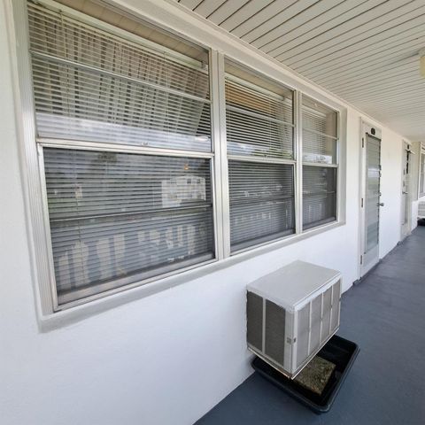53 Northampton C, West Palm Beach, FL 33417