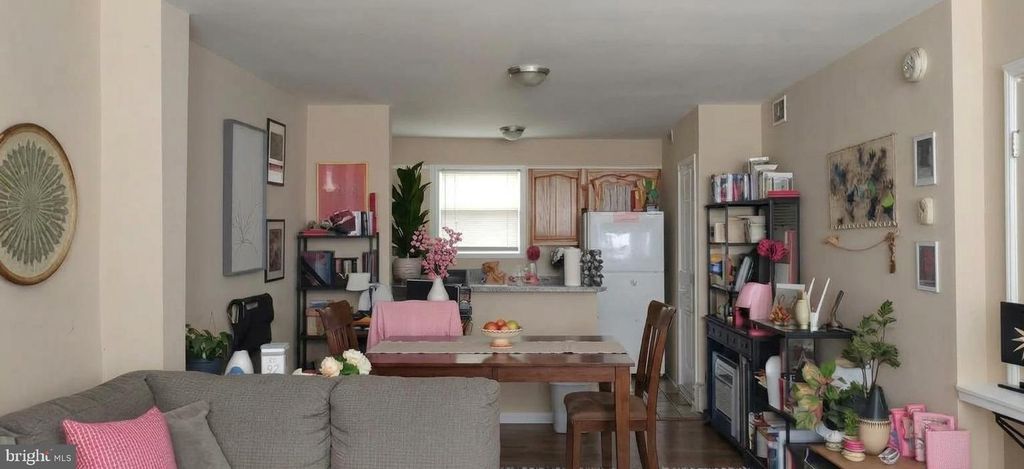 6475 LENSEN ST, Philadelphia, PA 19119 — photo 2