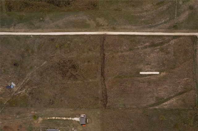 223 Saxon LN, Bertram, TX 78605