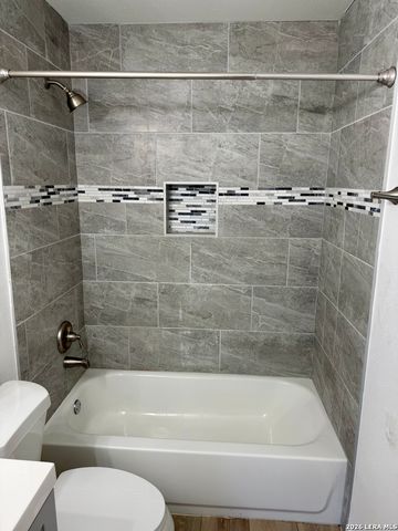 104 N Meadow, Converse, TX 78109