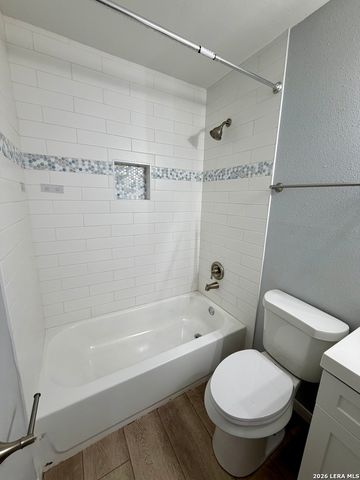 104 N Meadow, Converse, TX 78109