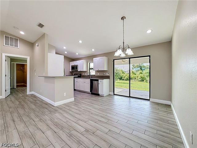 2612 15th ST SW, Lehigh Acres, FL 33976