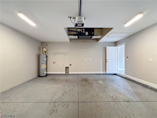 2612 15th ST SW, Lehigh Acres, FL 33976
