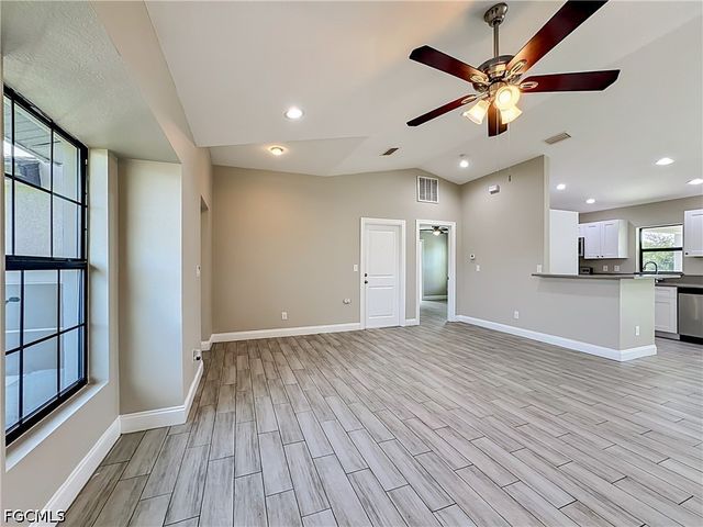 2612 15th ST SW, Lehigh Acres, FL 33976