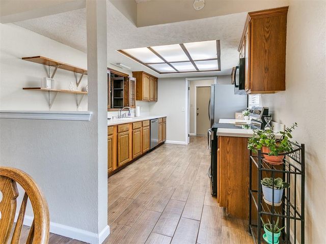 1712 Plumb Drive, Midwest City, OK 73130