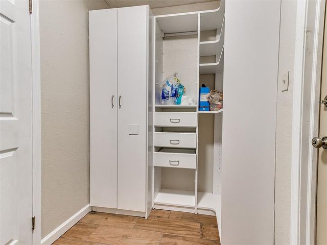 1712 Plumb Drive, Midwest City, OK 73130