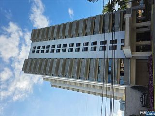 1600 Center Avenue 12C, Fort Lee, NJ 07024