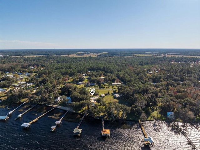 116 CRESCENT LAKE SHORE DRIVE, Crescent City, FL 32112