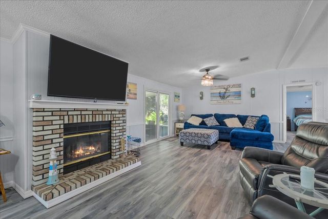 116 CRESCENT LAKE SHORE DRIVE, Crescent City, FL 32112