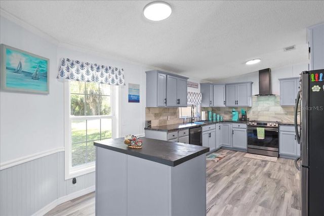 116 CRESCENT LAKE SHORE DRIVE, Crescent City, FL 32112