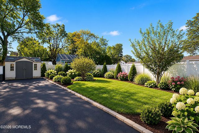 806 Fischer Boulevard, Toms River, NJ 08753