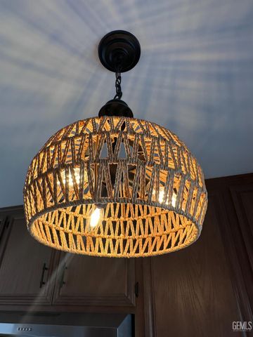 2709 Dore Drive, Bakersfield, CA 93304