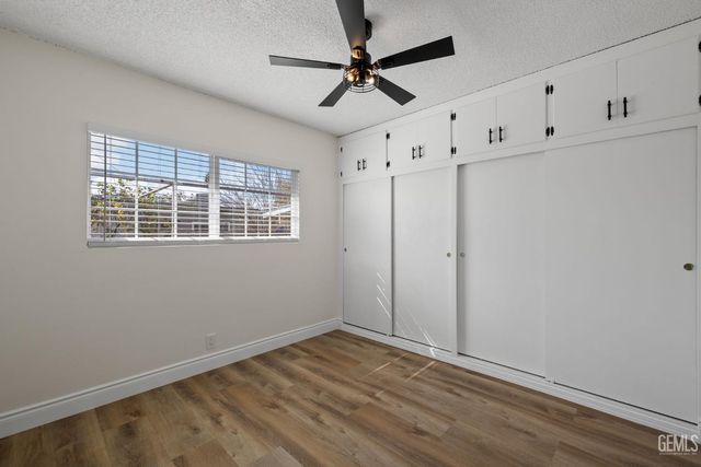 2709 Dore Drive, Bakersfield, CA 93304