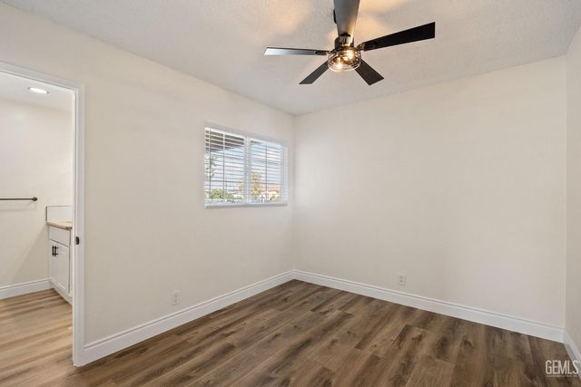 2709 Dore Drive, Bakersfield, CA 93304