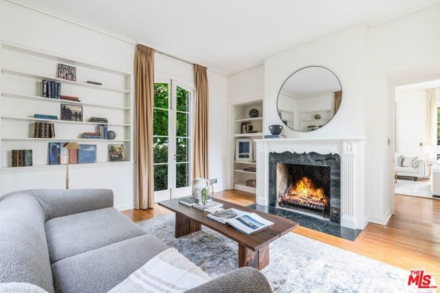 528 Chautauqua Boulevard, Pacific Palisades (los Angeles), CA 90272