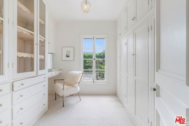 528 Chautauqua Boulevard, Pacific Palisades (los Angeles), CA 90272