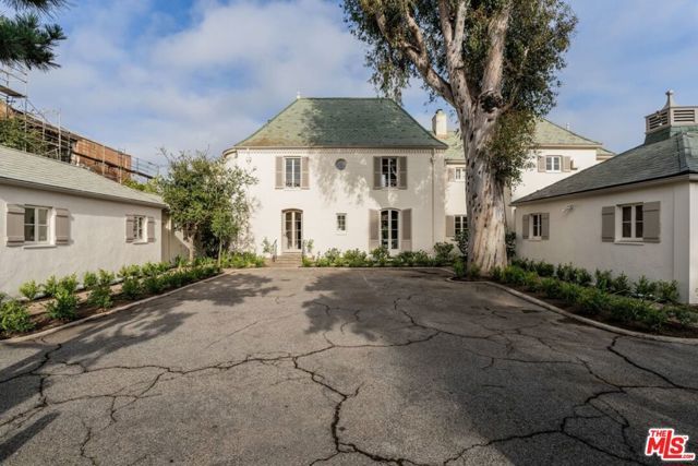 528 Chautauqua Boulevard, Pacific Palisades (los Angeles), CA 90272