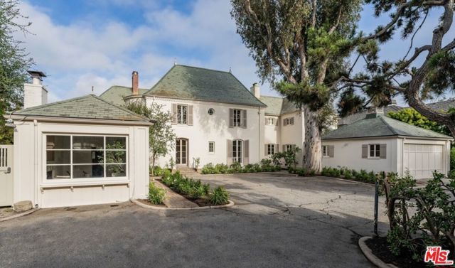 528 Chautauqua Boulevard, Pacific Palisades (los Angeles), CA 90272