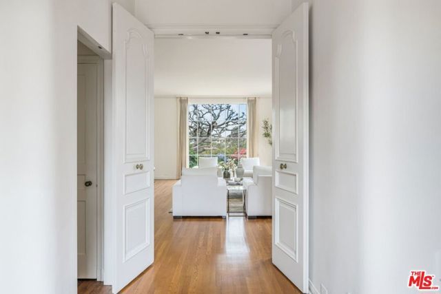 528 Chautauqua Boulevard, Pacific Palisades (los Angeles), CA 90272