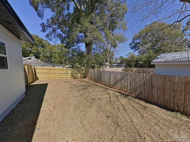 1608 N S St, Pensacola, FL 32505