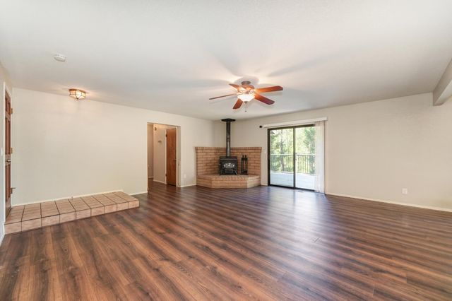 20495 Bellwood Ct, Foresthill, CA 95631