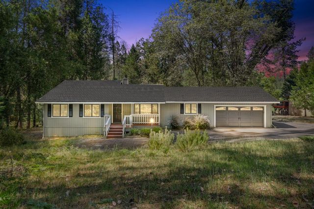 20495 Bellwood Ct, Foresthill, CA 95631