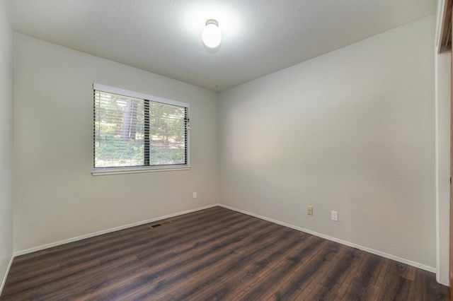 20495 Bellwood Ct, Foresthill, CA 95631
