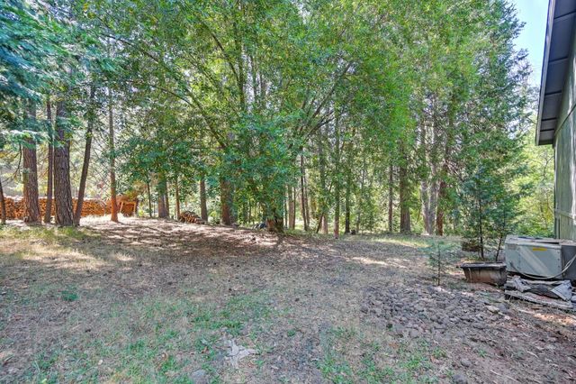 20495 Bellwood Ct, Foresthill, CA 95631
