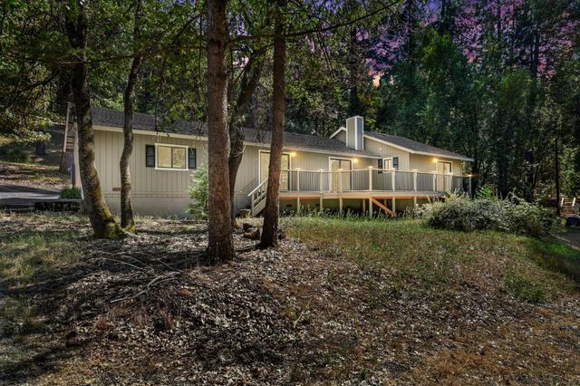 20495 Bellwood Ct, Foresthill, CA 95631